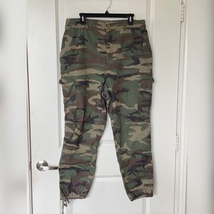 Forever 21+, 0X Camo Cargo pants
